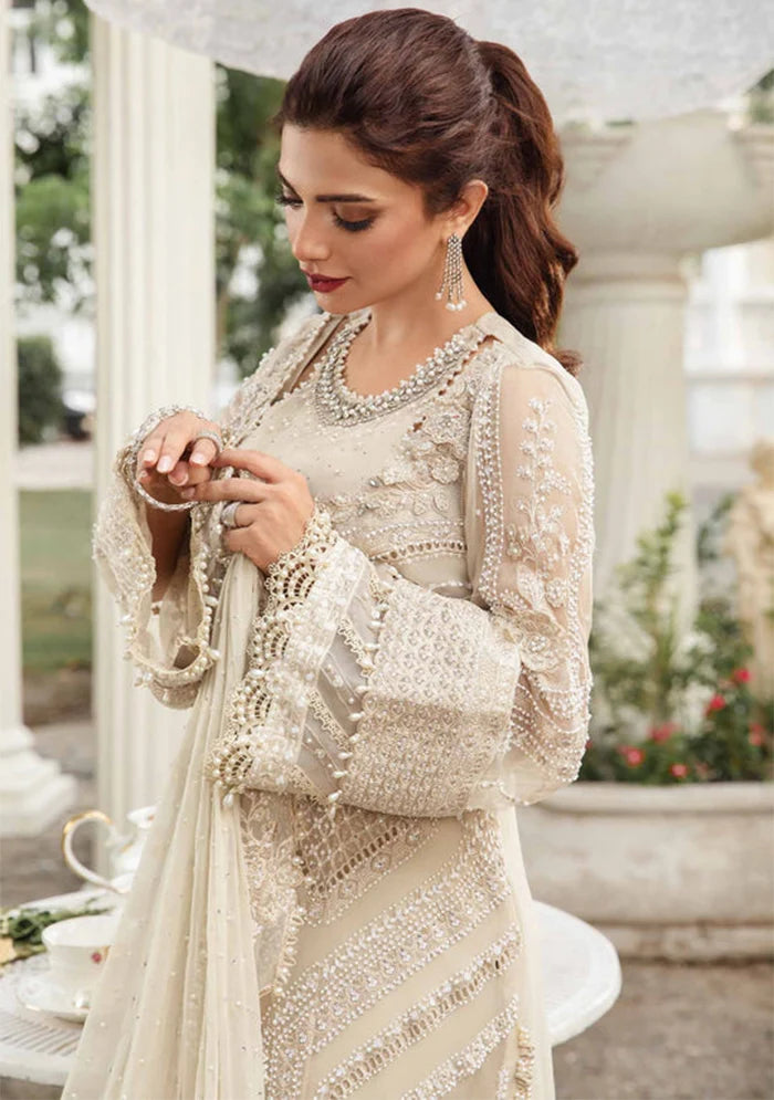 ✨ Elegant Embroidered Luxury Lawn Suit